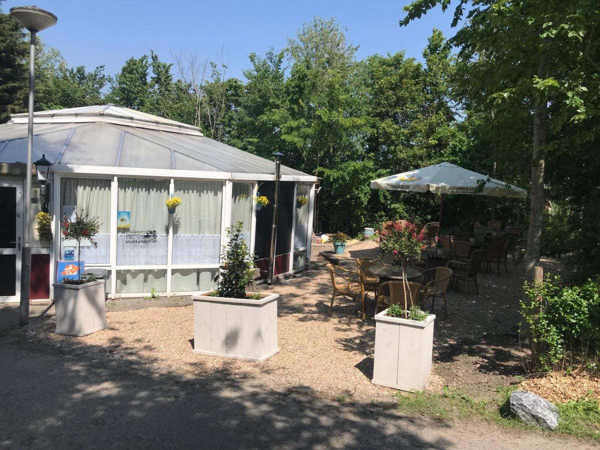 Bungalow Aan De Thoolse Kust Poortvliet Экстерьер фото
